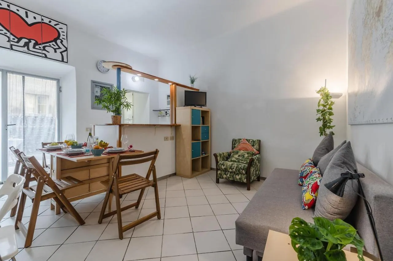 Tuttomondo Central Flat With Private Courtyard Pisa Daire
